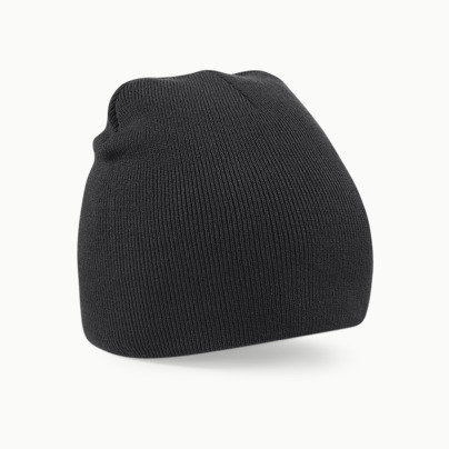 Rak, stickad mössa med brodyr