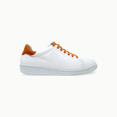 Tennis Sneakers med egen logga 