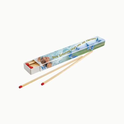 15 eller 40 brasstickor i tändsticksaskar med reklamtryck